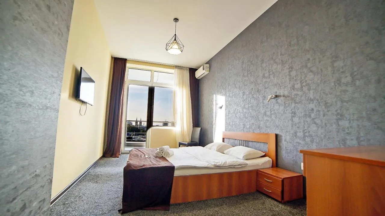 Mardi Plaza Hotel Batumi 3*,  Georgia