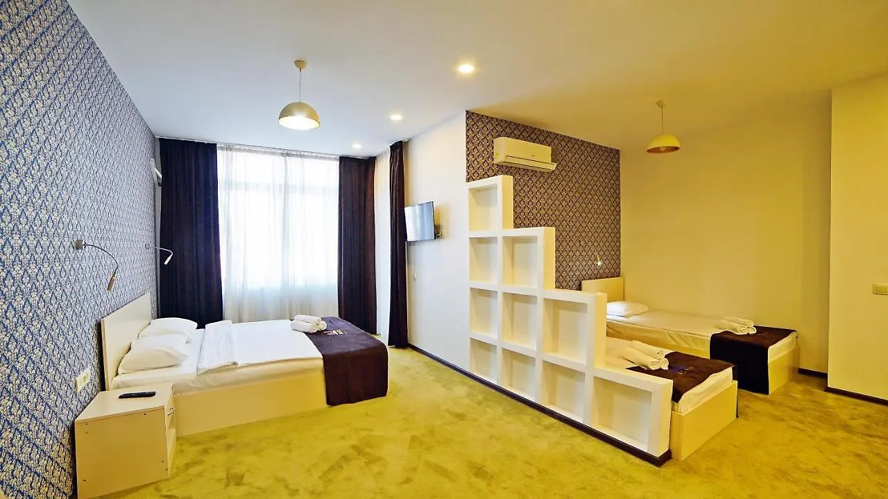 Mardi Plaza Hotel 3*, Batumi